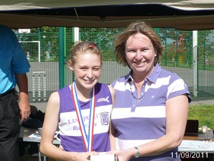 Emily Moses 1st Shepton girl Fun Run presented by Sharon Humphreys Emily Moses 1st Shepton girl Fun Run presented by Sharon Humphreys